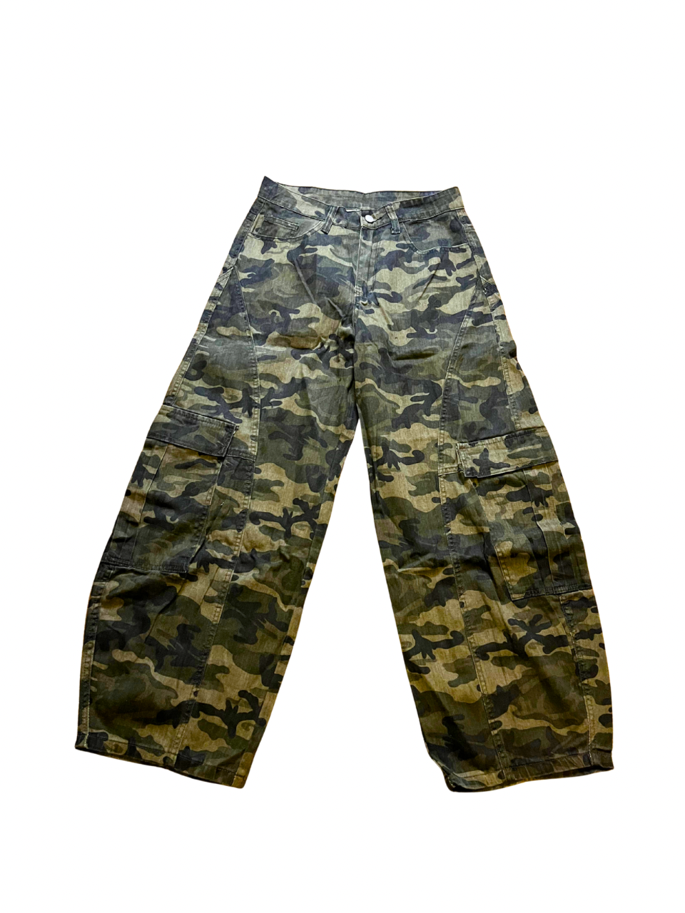 Baggy Camo Jeans